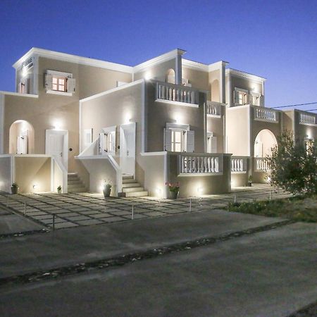 Pension St.George Rooms & Studios Perivolos  Exterior photo
