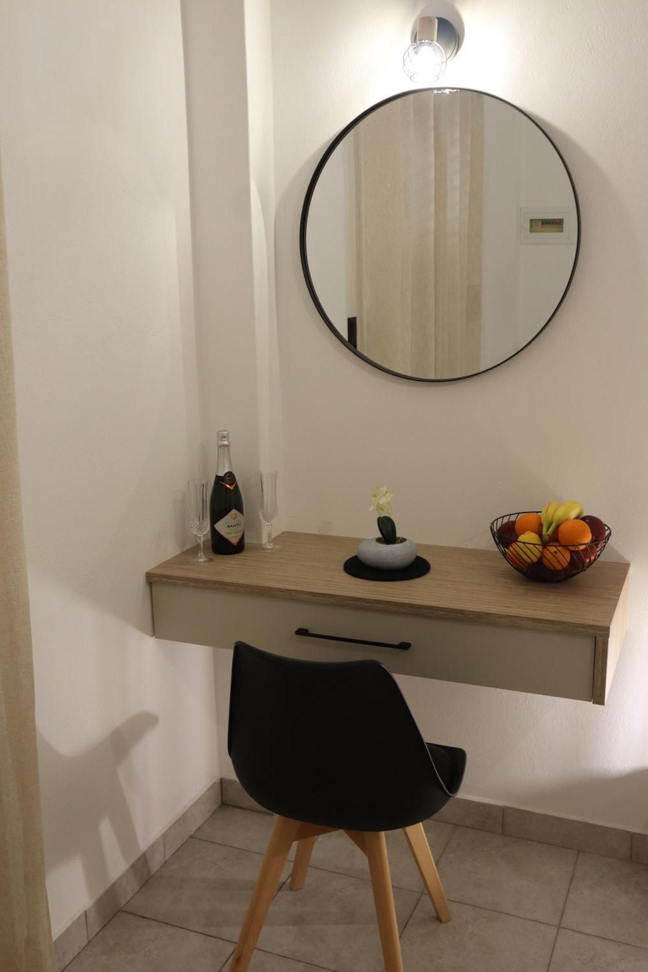 Pension St.George Rooms & Studios Perivolos  Exterior photo